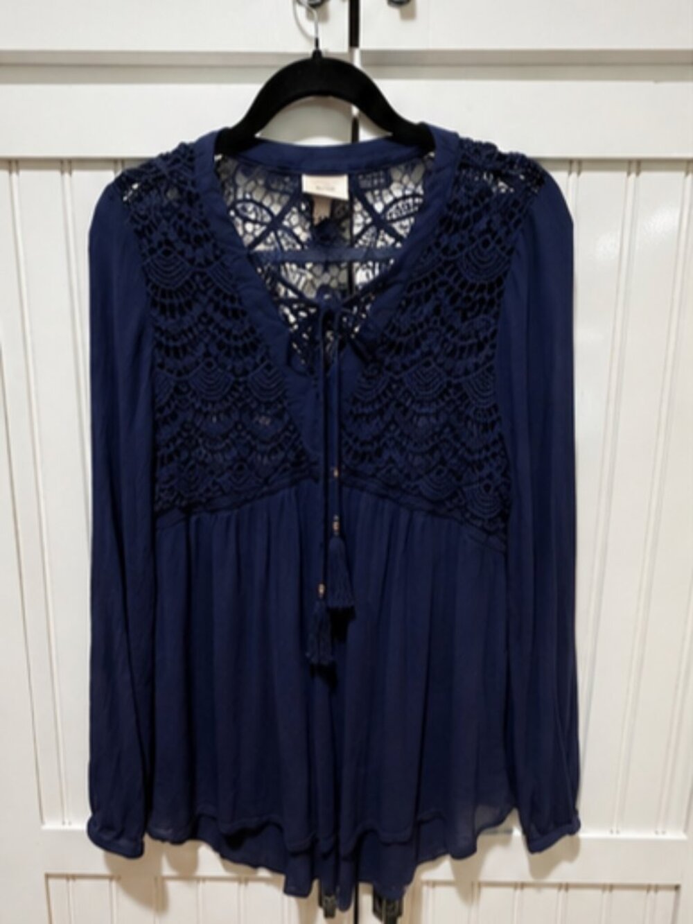 Knox Rose Navy Blue Crochet Lace Size Medium Boho Long Sleeve Tunic Tassel Tie